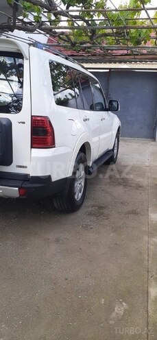 Mitsubishi Pajero 2007, 239,700 km - 3.0 л - Bakı