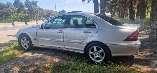 Mercedes C 200 2001, 306,890 km - 2.0 л - Bakı