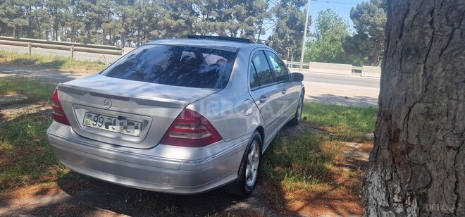 Mercedes C 200 2001, 306,890 km - 2.0 л - Bakı