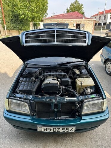 Mercedes C 180 1997, 250,000 km - 1.8 l - Bakı