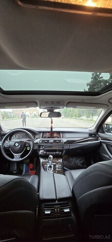 BMW 528 2016, 205,200 km - 2.0 l - Quba