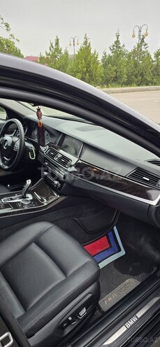 BMW 528 2016, 205,200 km - 2.0 l - Quba