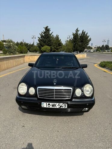 Mercedes E 280 1998, 189,604 km - 2.8 l - Bakı
