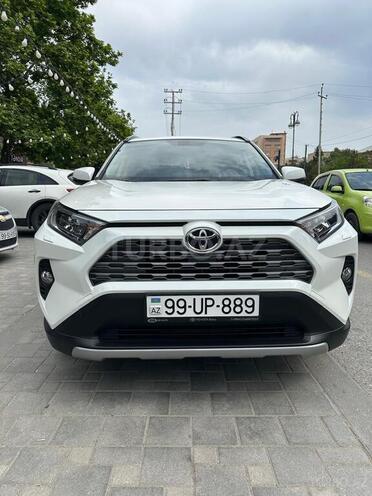 Toyota RAV4 2019, 24,200 km - 2.0 l - Bakı