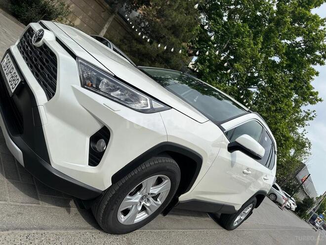 Toyota RAV4 2019, 24,200 km - 2.0 l - Bakı