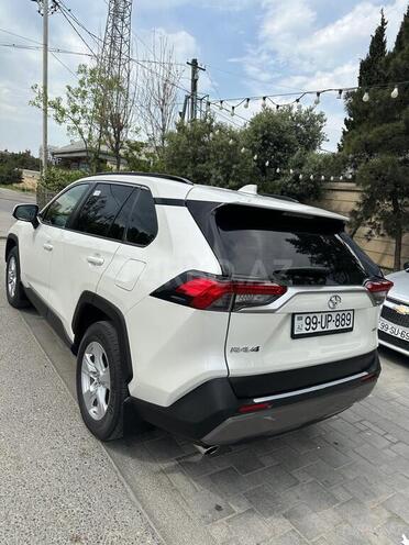 Toyota RAV4 2019, 24,200 km - 2.0 l - Bakı