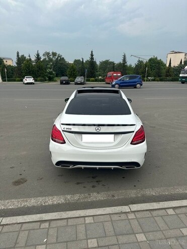 Mercedes C 300 4MATIC 2016, 236,000 km - 2.0 l - Bakı