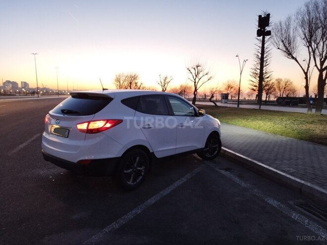 Hyundai Tucson 2015, 194,000 km - 2.0 л - Bakı