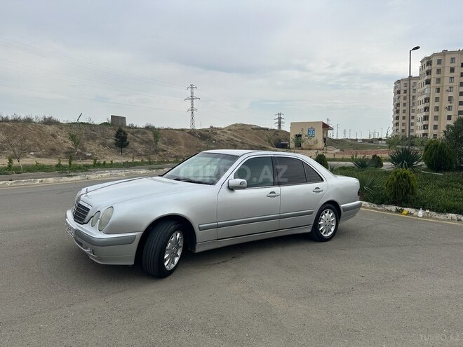 Mercedes E 220 d 2000, 379,000 km - 2.2 l - Bakı