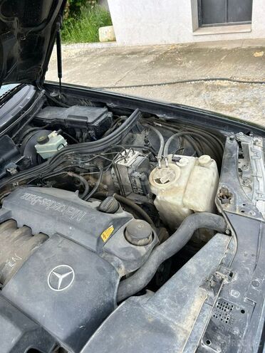 Mercedes E 240 1998, 97,000 km - 2.4 l - Zərdab