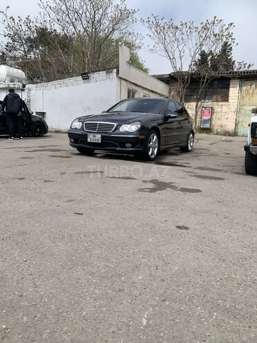 Mercedes C 180 2004, 440,000 km - 1.8 l - Bakı