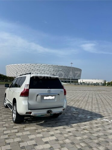 Toyota Land Cruiser Prado 2013, 143,000 km - 2.7 л - Bakı