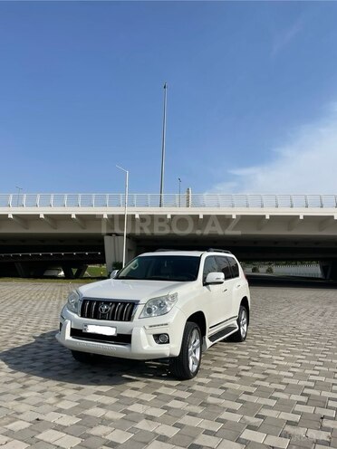 Toyota Land Cruiser Prado 2013, 143,000 km - 2.7 л - Bakı