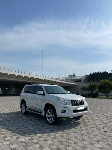 Toyota Land Cruiser Prado 2013, 143,000 km - 2.7 л - Bakı