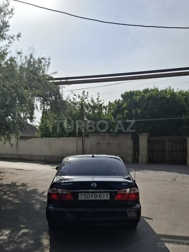 Nissan Maxima-5
