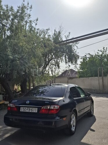 Nissan Maxima-4
