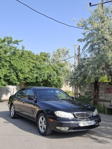 Nissan Maxima-1
