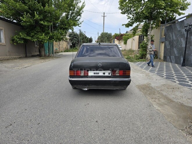 Mercedes 190 1990, 211,000 km - 2.0 l - Bakı