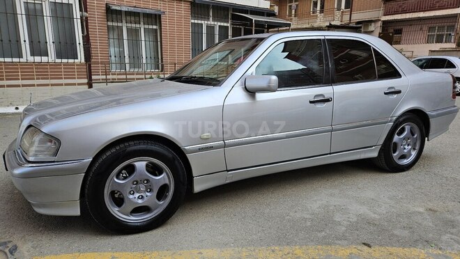 Mercedes C 220 d 1998, 541,732 km - 2.2 l - Bakı