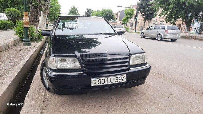 Mercedes C 230 1997, 179,000 km - 2.3 л - İmişli