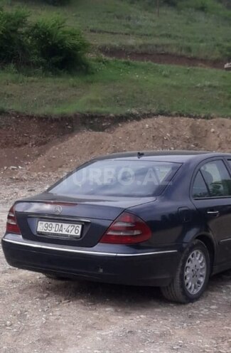Mercedes E 220 d 2003, 419,750 km - 2.2 l - Sumqayıt