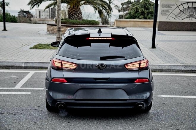Hyundai Elantra 2017, 115,000 km - 1.6 l - Bakı