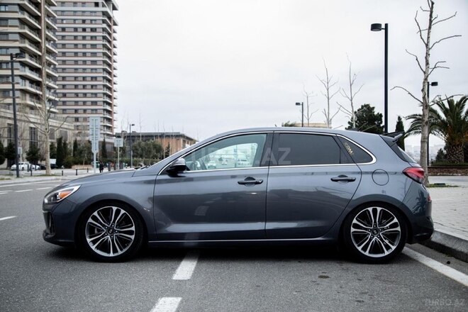 Hyundai Elantra 2017, 115,000 km - 1.6 l - Bakı