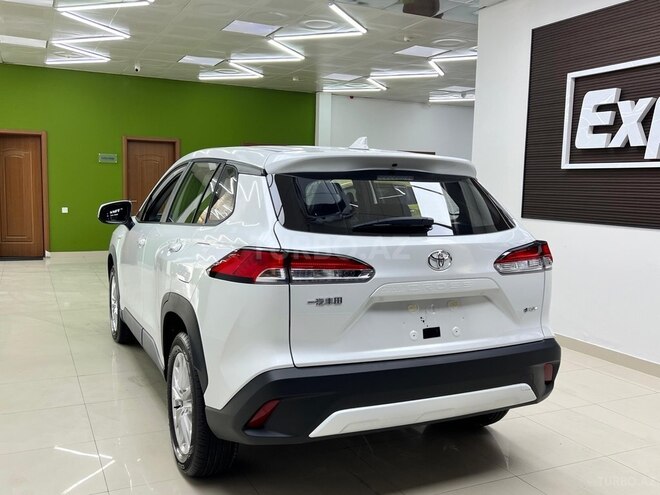 Toyota Corolla Cross 2025, 0 km - 2.0 л - Bakı