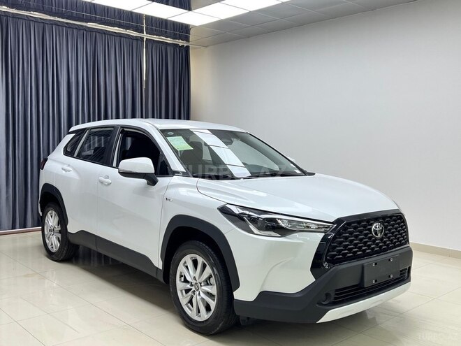 Toyota Corolla Cross 2025, 0 km - 2.0 л - Bakı