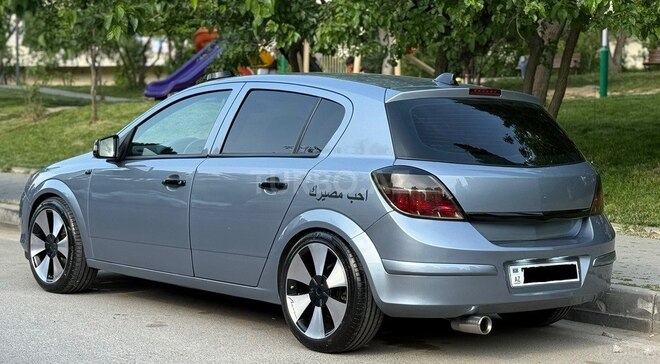 Opel Astra 2009, 225,896 km - 1.4 l - Bakı