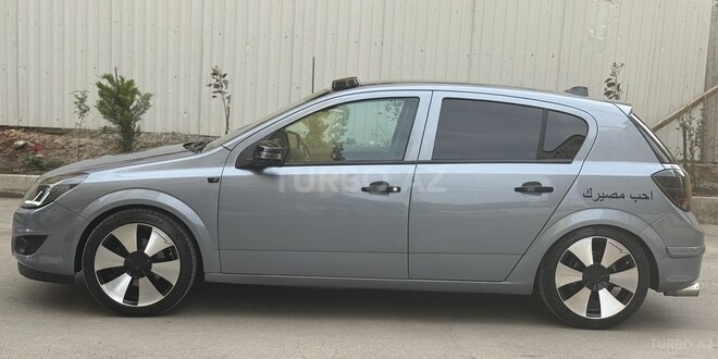 Opel Astra 2009, 225,896 km - 1.4 l - Bakı