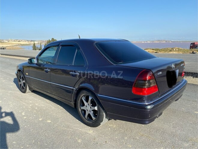 Mercedes C 230 1997, 330,000 km - 2.3 л - Bakı
