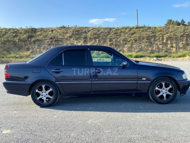Mercedes C 230 1997, 330,000 km - 2.3 л - Bakı