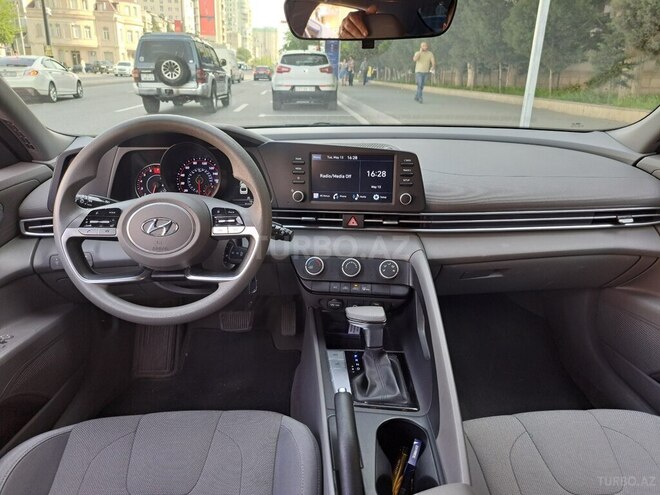 Hyundai Elantra 2021, 81,000 km - 2.0 l - Bakı