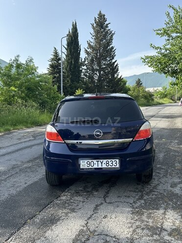 Opel Astra 2006, 278,000 km - 1.4 л - Şəki