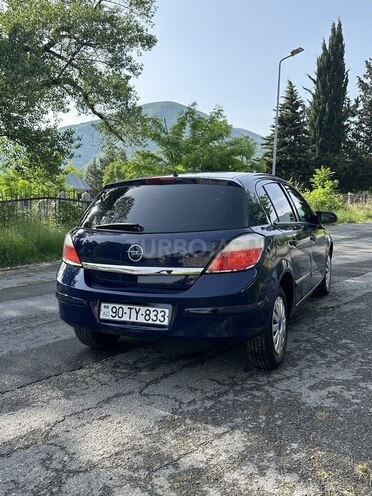 Opel Astra 2006, 278,000 km - 1.4 л - Şəki