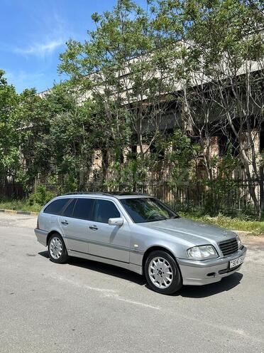 Mercedes C 220 1998, 349,000 km - 2.2 l - Bakı