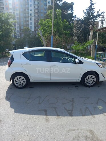 Toyota Aqua 2019, 62,000 km - 1.5 л - Bakı