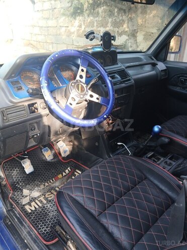 Mitsubishi Pajero 1992, 300,000 km - 3.0 l - Bakı