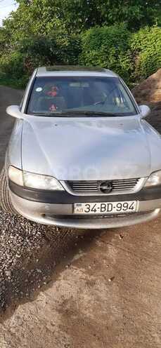 Opel Vectra 1996, 250,000 km - 1.6 l - Qazax
