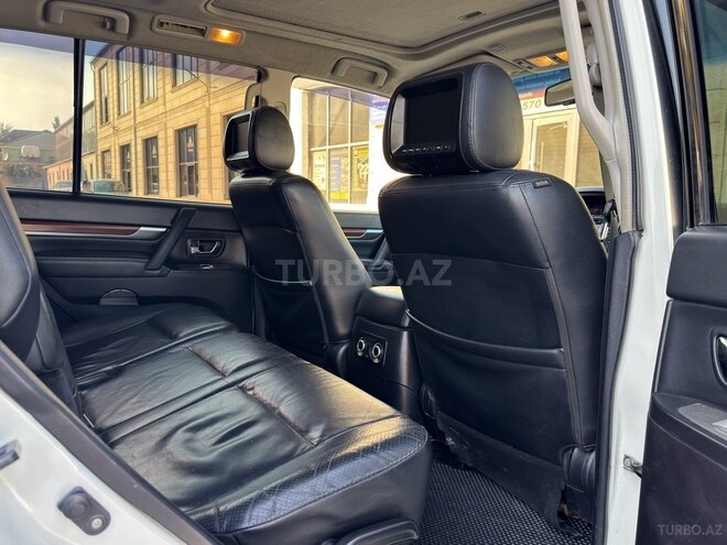 Mitsubishi Pajero 2007, 241,000 km - 3.0 l - Bakı
