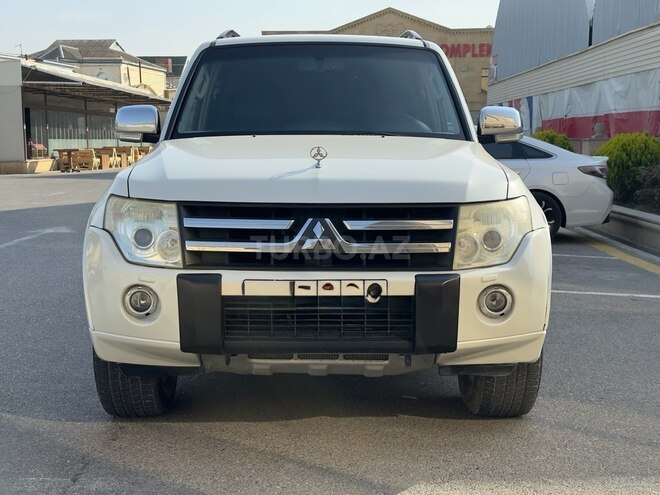 Mitsubishi Pajero 2007, 241,000 km - 3.0 l - Bakı