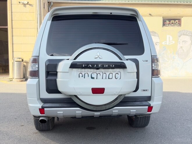 Mitsubishi Pajero 2007, 241,000 km - 3.0 l - Bakı