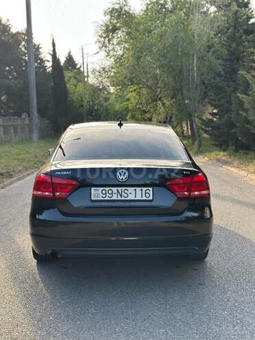 Volkswagen Passat 2013, 231,942 km - 1.8 l - Bakı