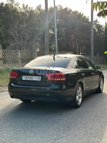 Volkswagen Passat 2013, 231,942 km - 1.8 l - Bakı