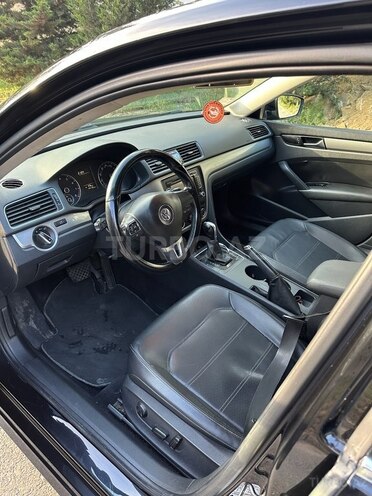 Volkswagen Passat 2013, 231,942 km - 1.8 l - Bakı