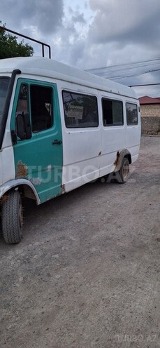 Mercedes 410 D 1991, 300,000 km - 2.5 л - Şəki