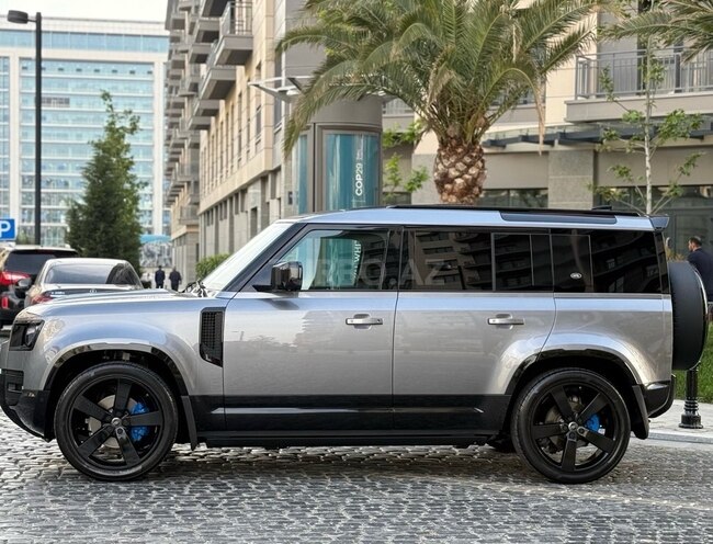 Land Rover Defender 2020, 69,202 km - 2.0 л - Bakı