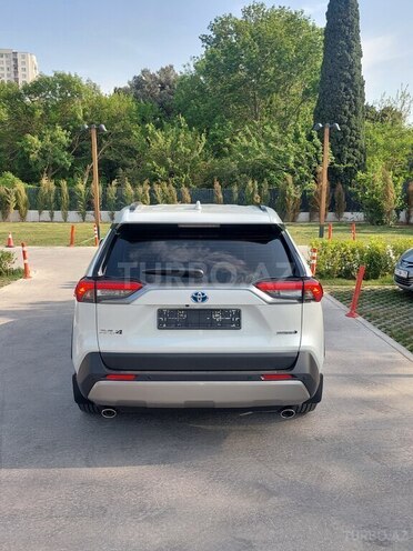 Toyota RAV4 2024, 2,000 km - 2.5 л - Bakı