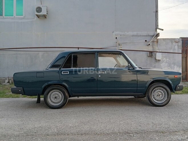 LADA (VAZ) 2106 2002, 95,000 km - 1.6 l - Ucar